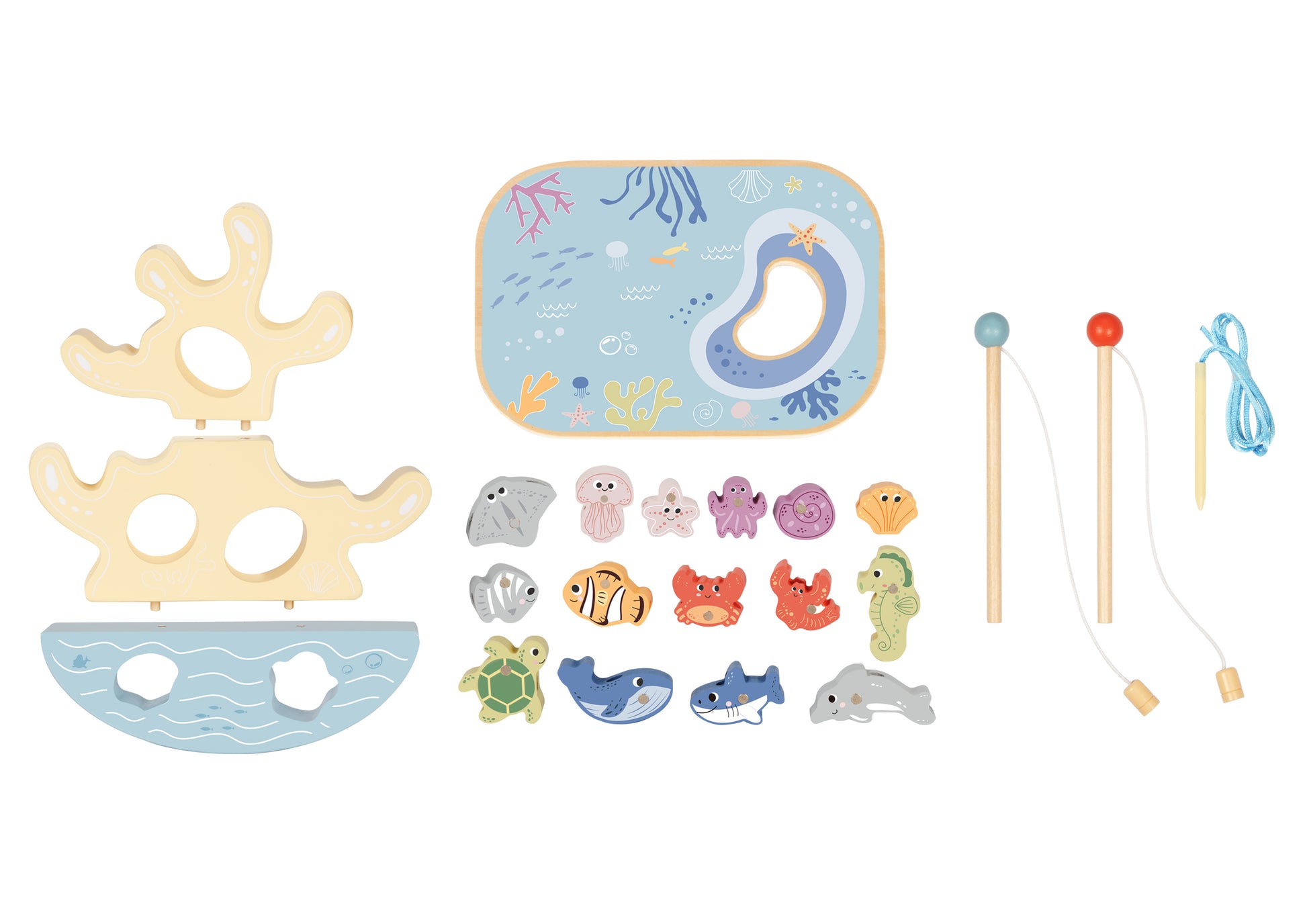 Joc din lemn 3 în 1: pescuit magnetic, șnuruire și echilibru. Include pești cu magneți, două undițe, piese perforate și bază din lemn.