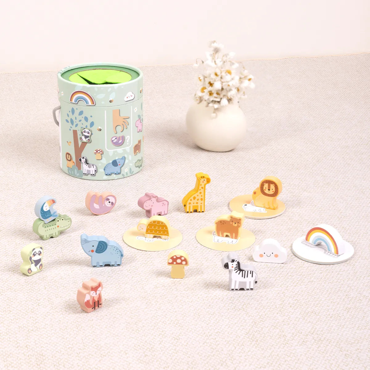 Figurine animale din lemn utilizate în jocul Montessori Cutia Misterioasă
