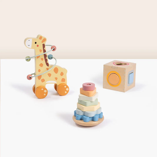 Girafă de tras din lemn cu labirint de bile pentru copii de 12 luni